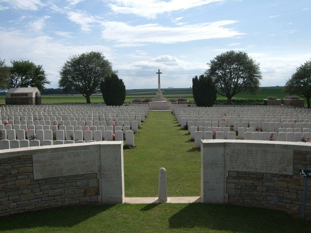 Grove Town Military Cemetery